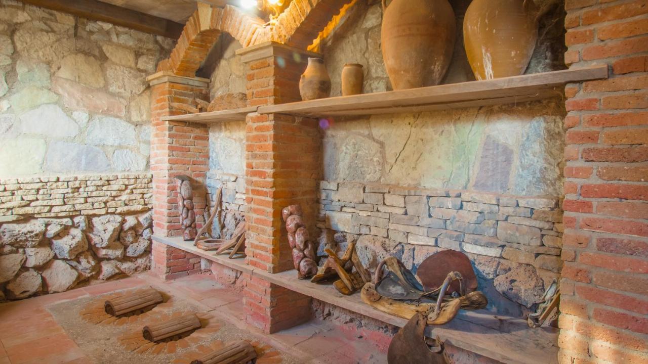 Wine Symphony Boutique Hotel Tbilisi Luaran gambar